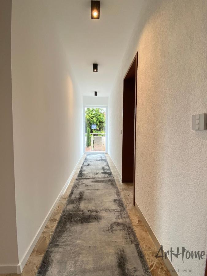 Arthome Luxury 4 Room Apartment Close Metzingen Frickenhausen  Kültér fotó